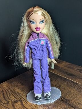 Bratz Play Sportz Snowboarding - Lilee